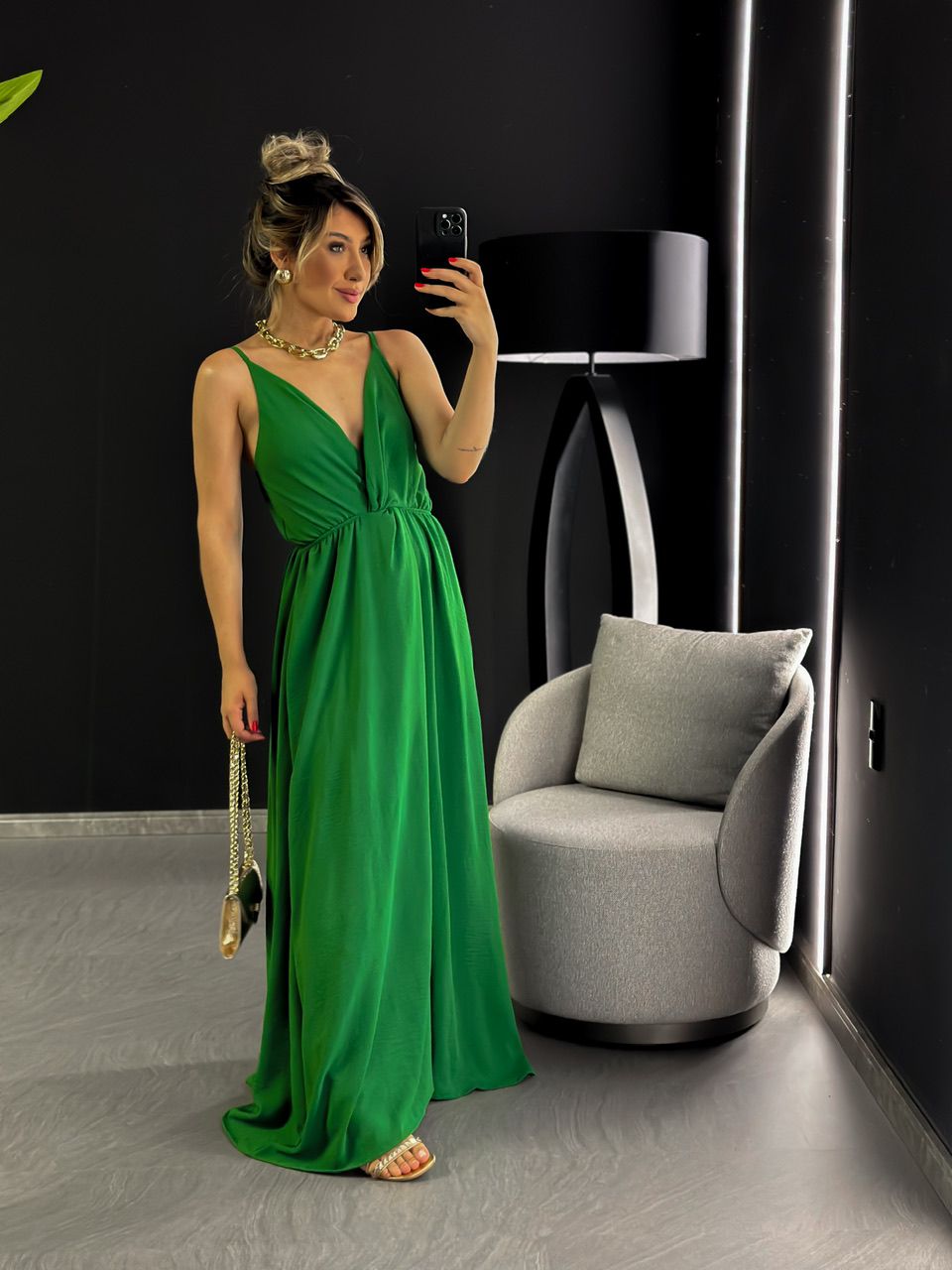 VESTIDO ALÇA NÓ LONGO VERDE
