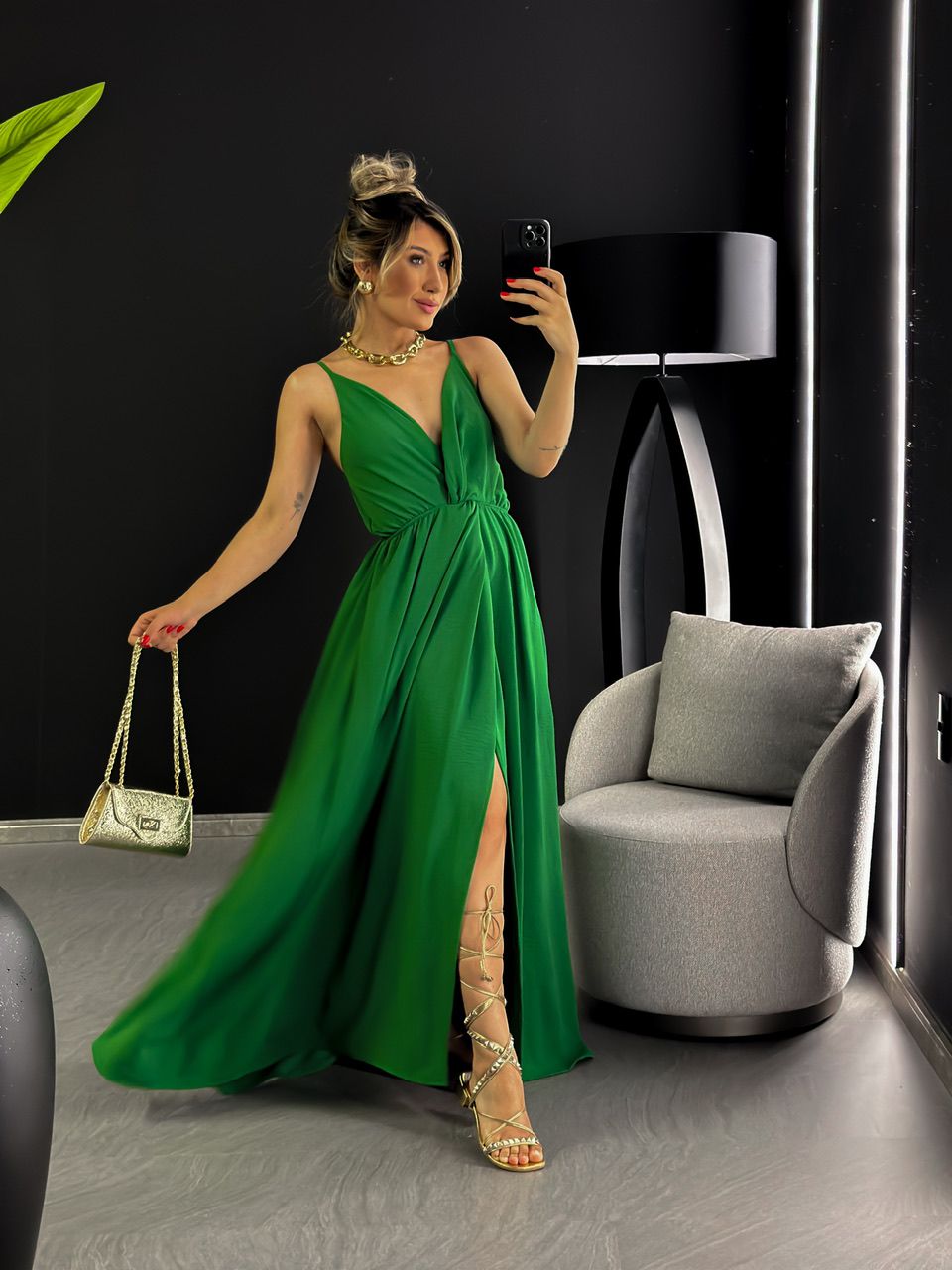 VESTIDO ALÇA NÓ LONGO VERDE