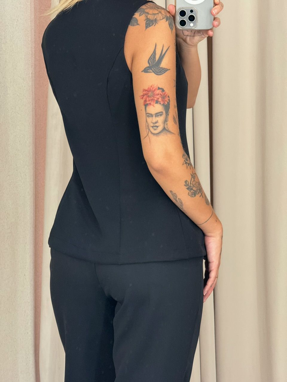 CONJUNTO LINA CALÇA COLETE PRETO