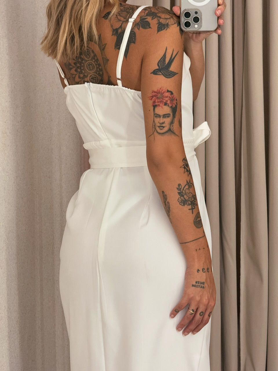 VESTIDO EUGÊNIA MIDI OFF