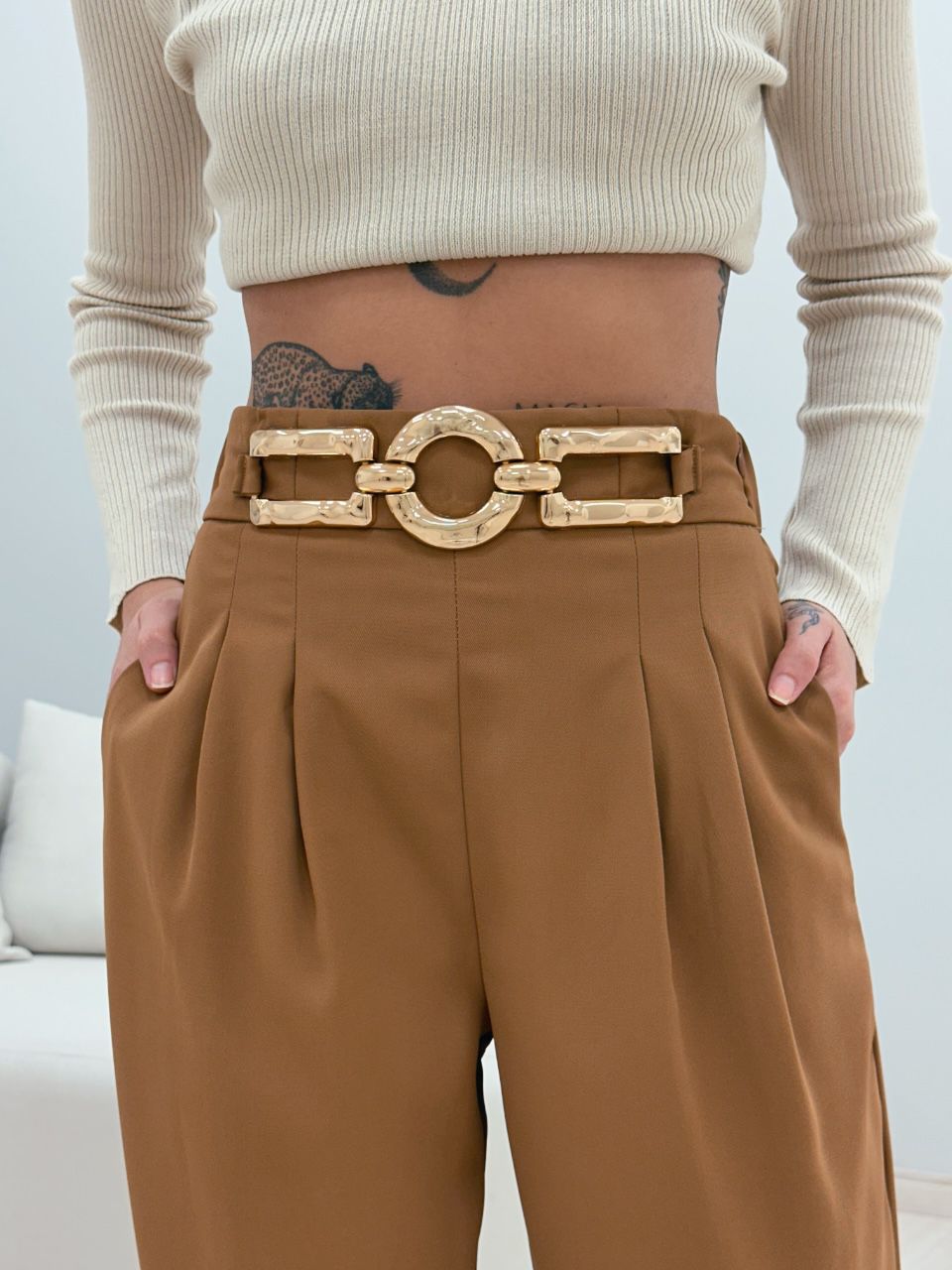 CALÇA CECÍLIA MOM CARAMELO