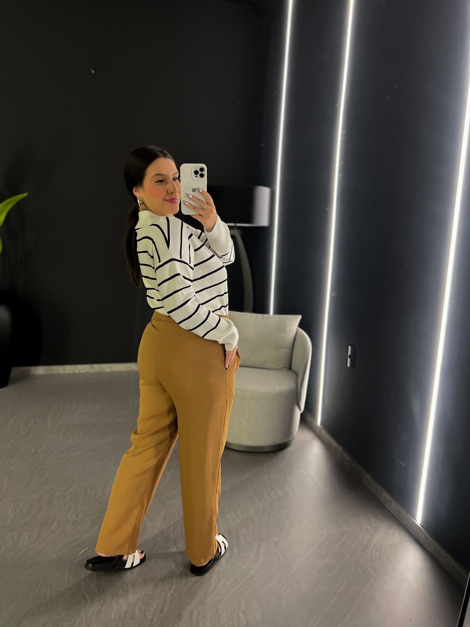 CALÇA CECÍLIA MOM CARAMELO