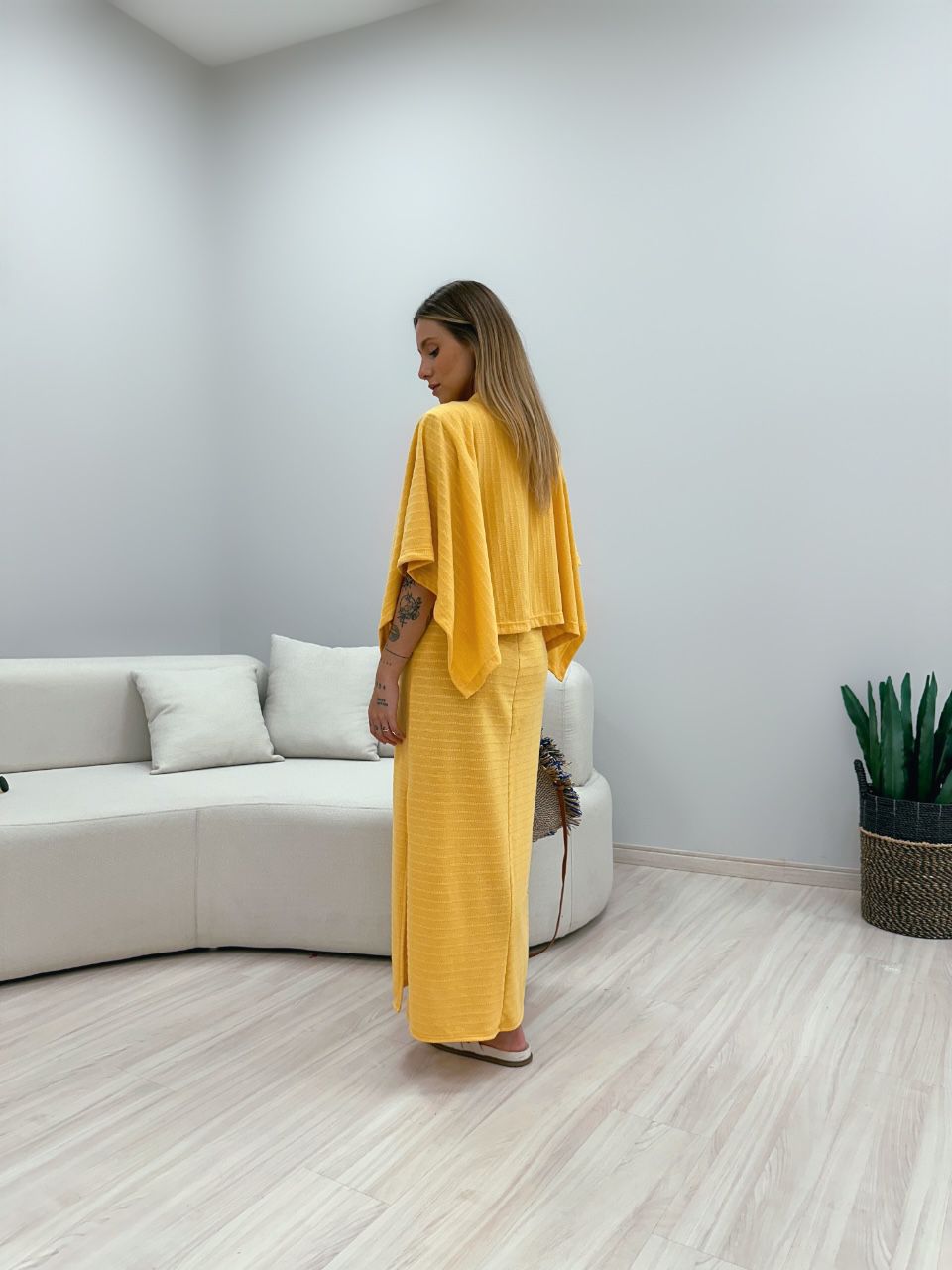 PONCHO CF MALHA AMARELO