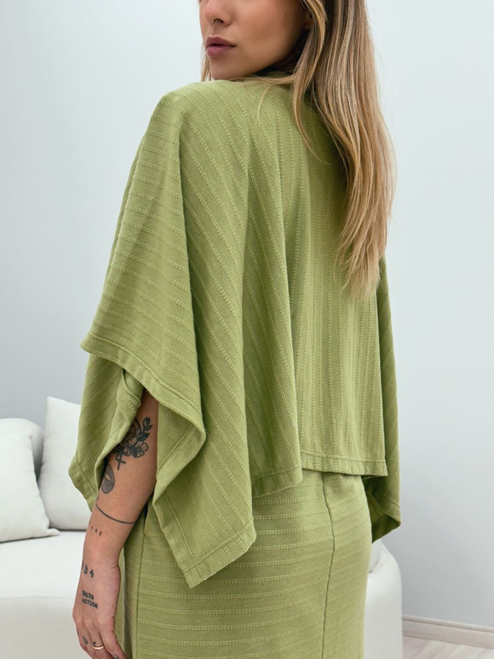 PONCHO CF MALHA VERDE