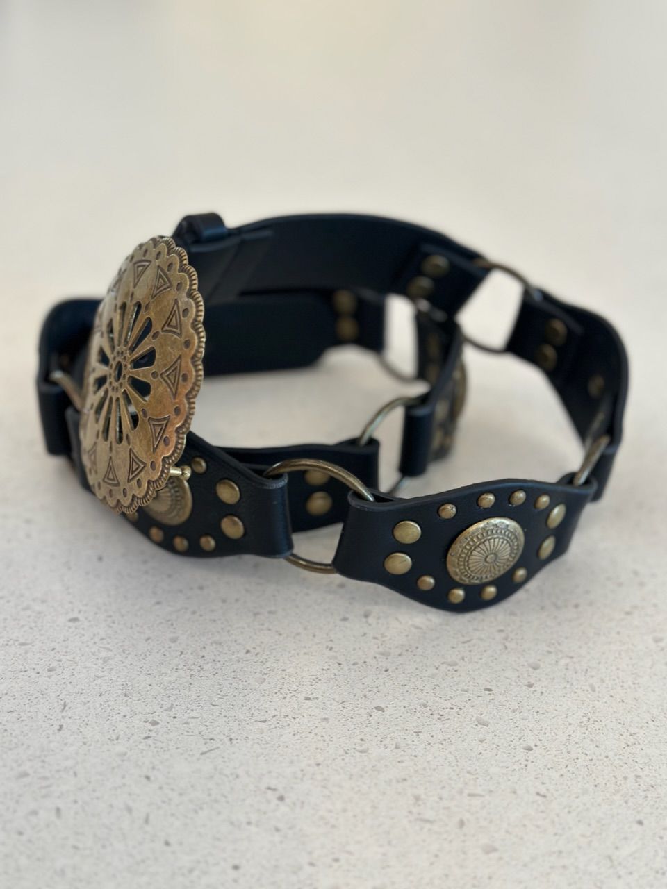 CINTO thayna BOHO PRETO/DOURADO