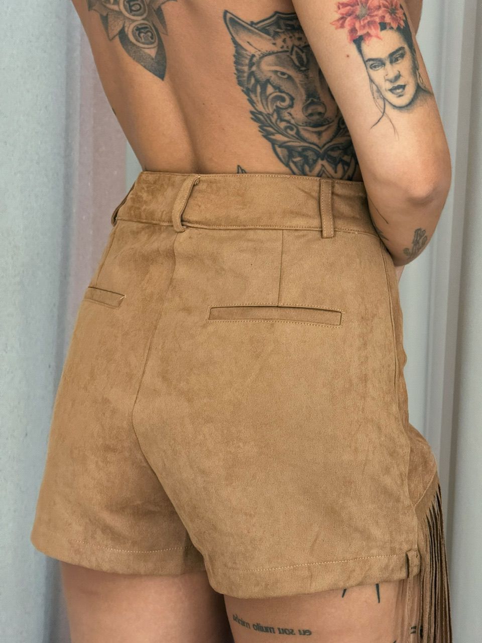 SHORT MARIANA FRANJAS CARAMELO