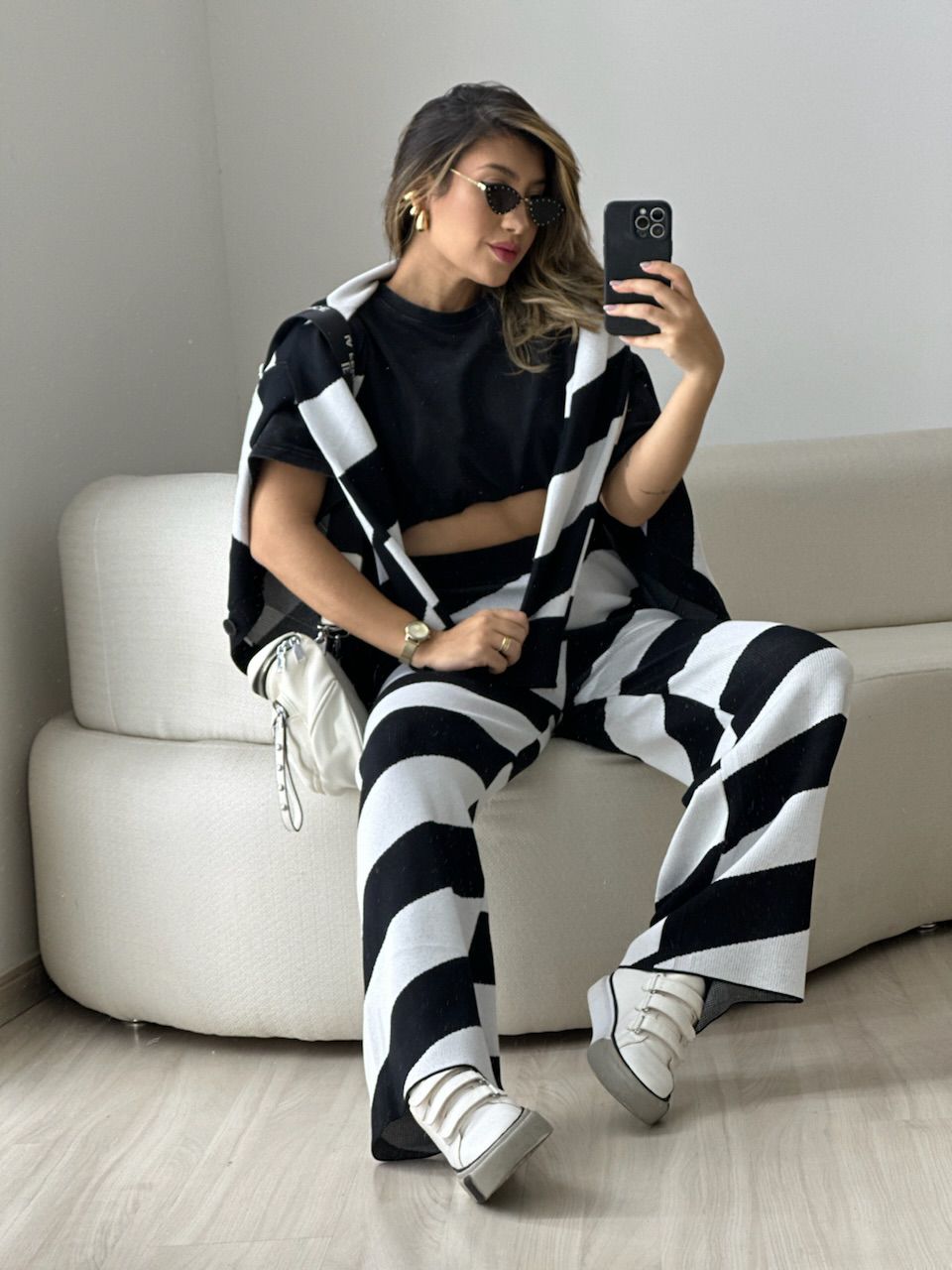 CONJUNTO PAULA LISTRADO PRETO/BRANCO