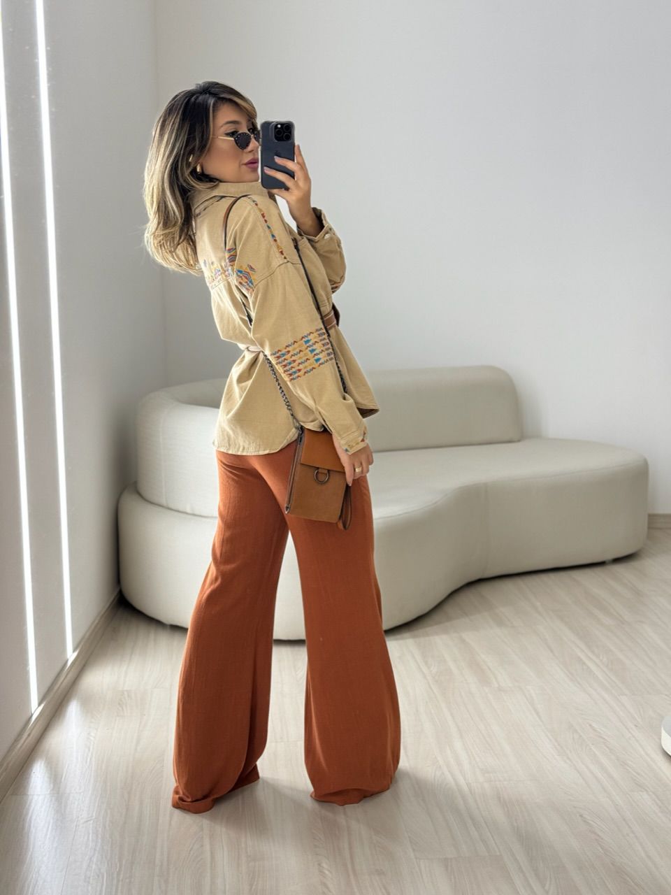 JAQUETA BORDADA ÉTNICA NUDE