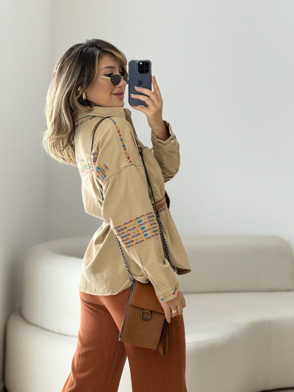 JAQUETA BORDADA ÉTNICA NUDE