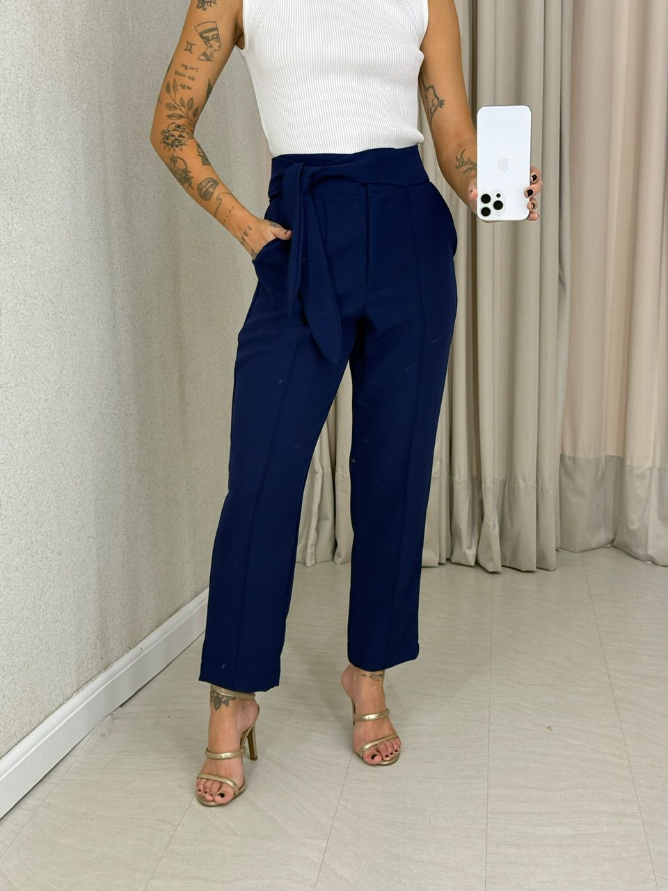 CALÇA PAOLA AMARRAÇÃO MARINHO - 0062490055 - CAROLLA FERRARO