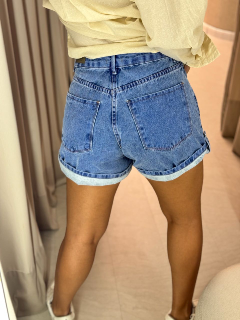 SHORT BETH JEANS JEANS