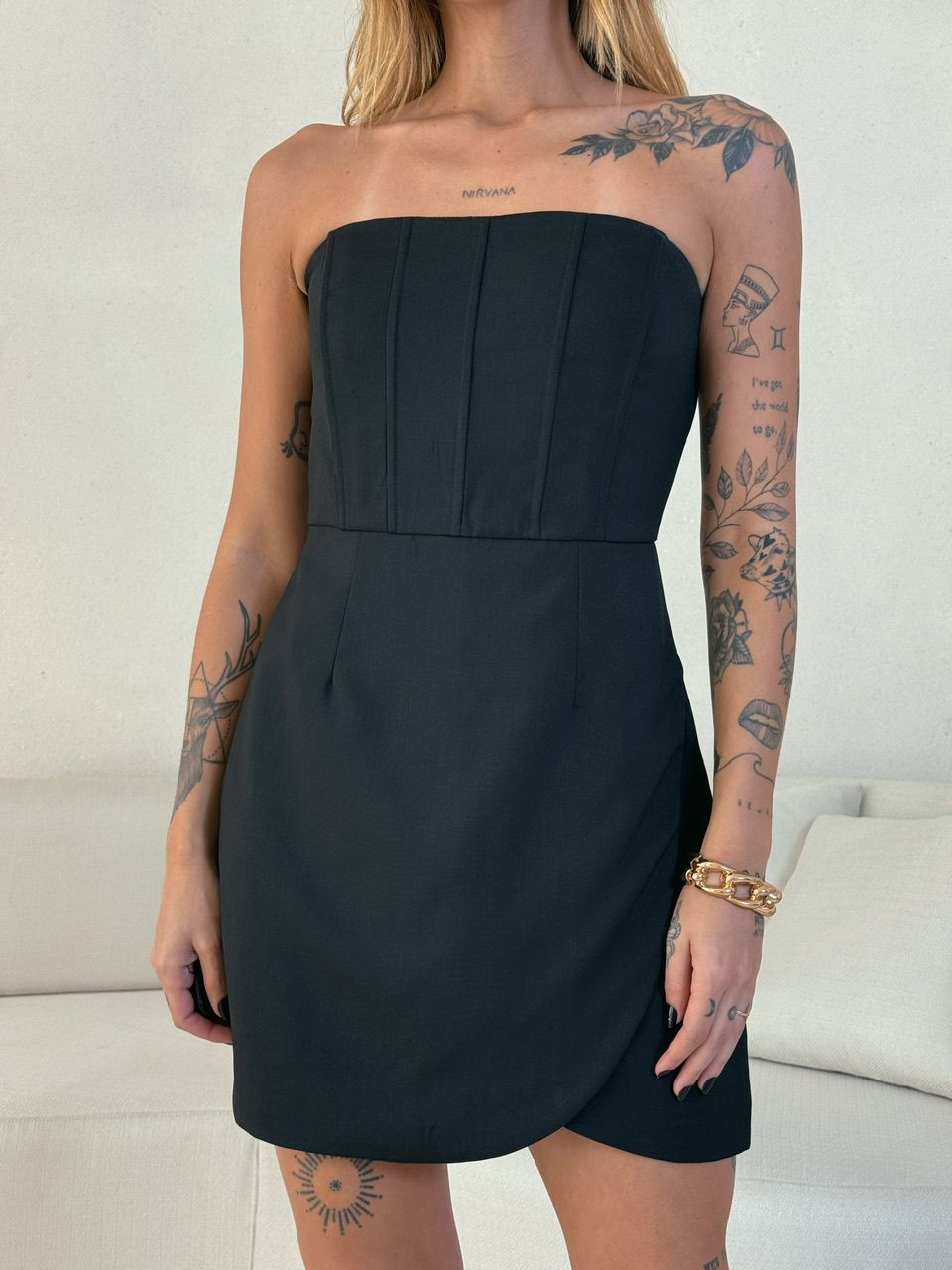 VESTIDO COM BLAZER PRETO
