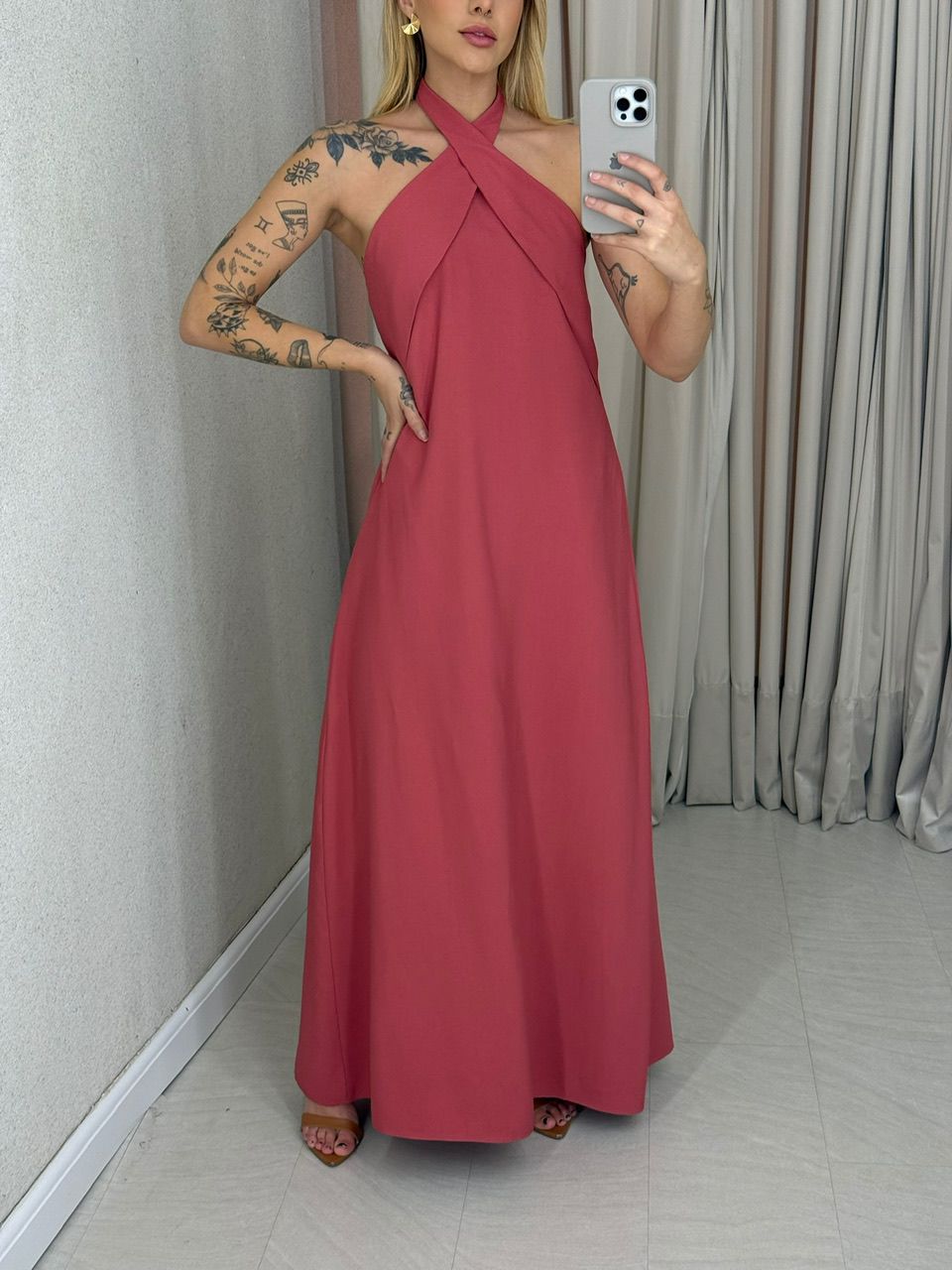 VESTIDO DAMARIS COSTAS ABERTAS GOIABA