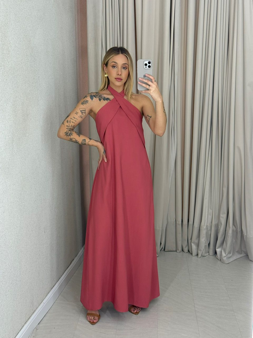 VESTIDO DAMARIS COSTAS ABERTAS GOIABA