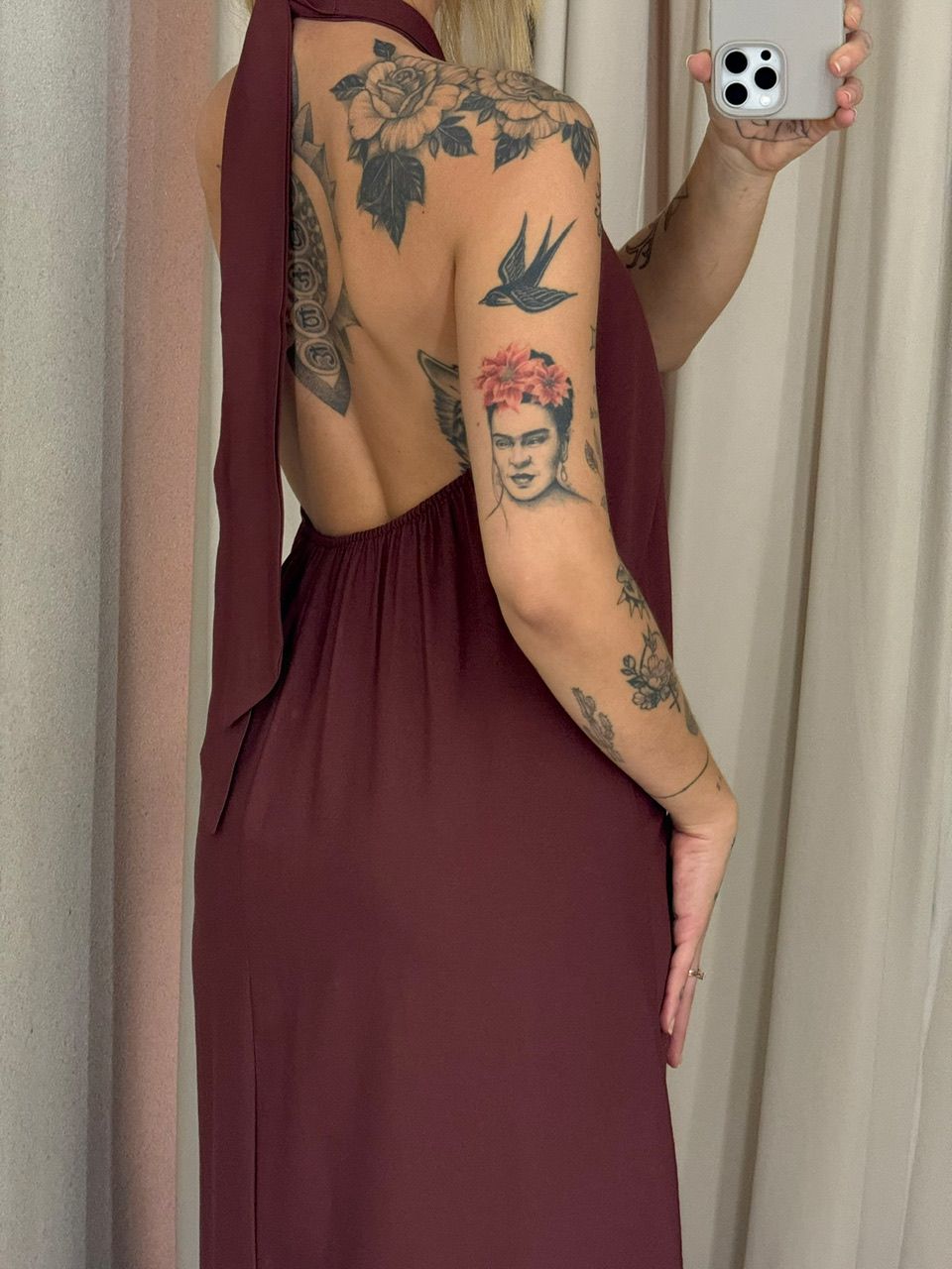 VESTIDO DAMARIS COSTAS ABERTAS MARROM