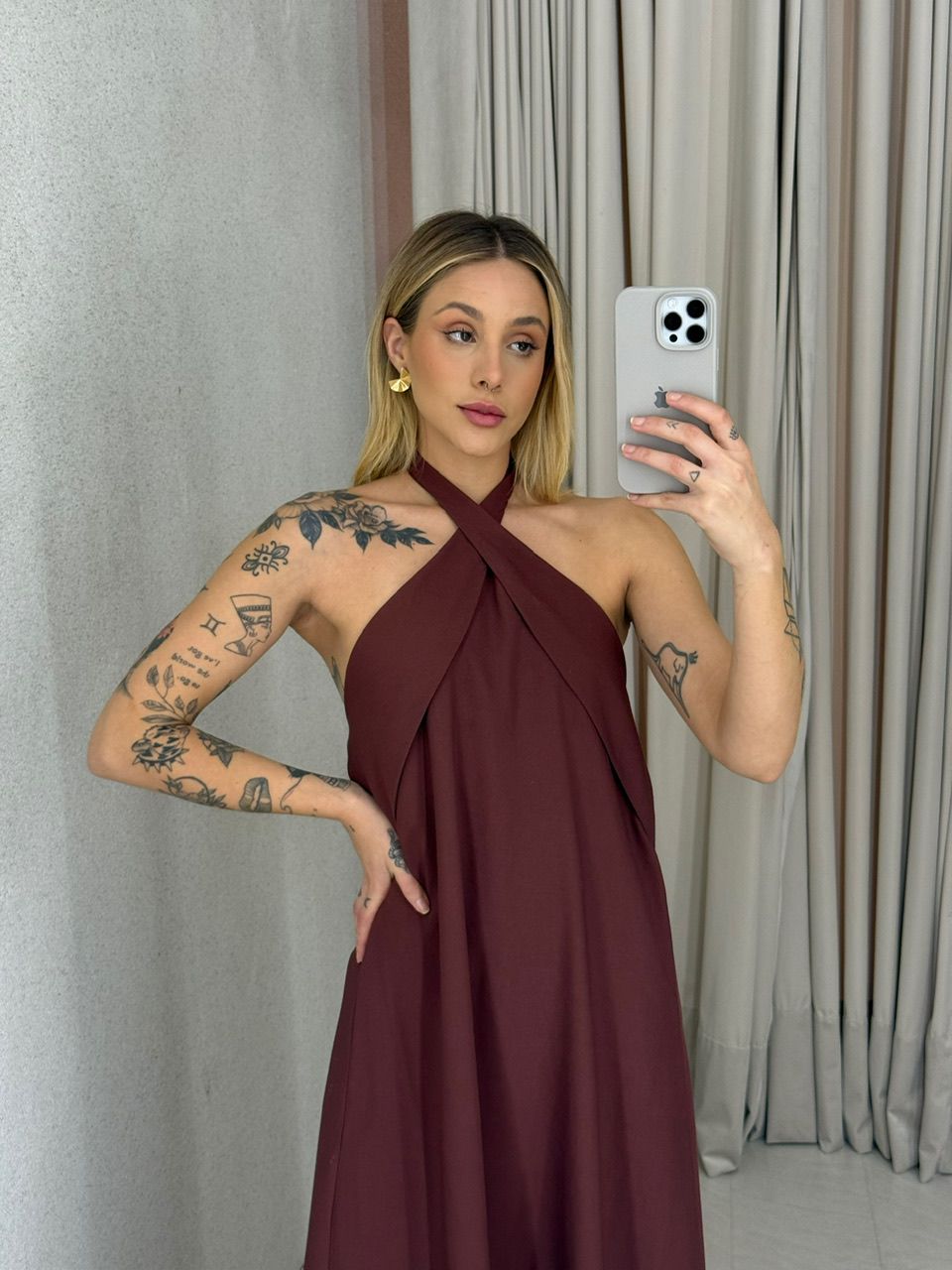 VESTIDO DAMARIS COSTAS ABERTAS MARROM