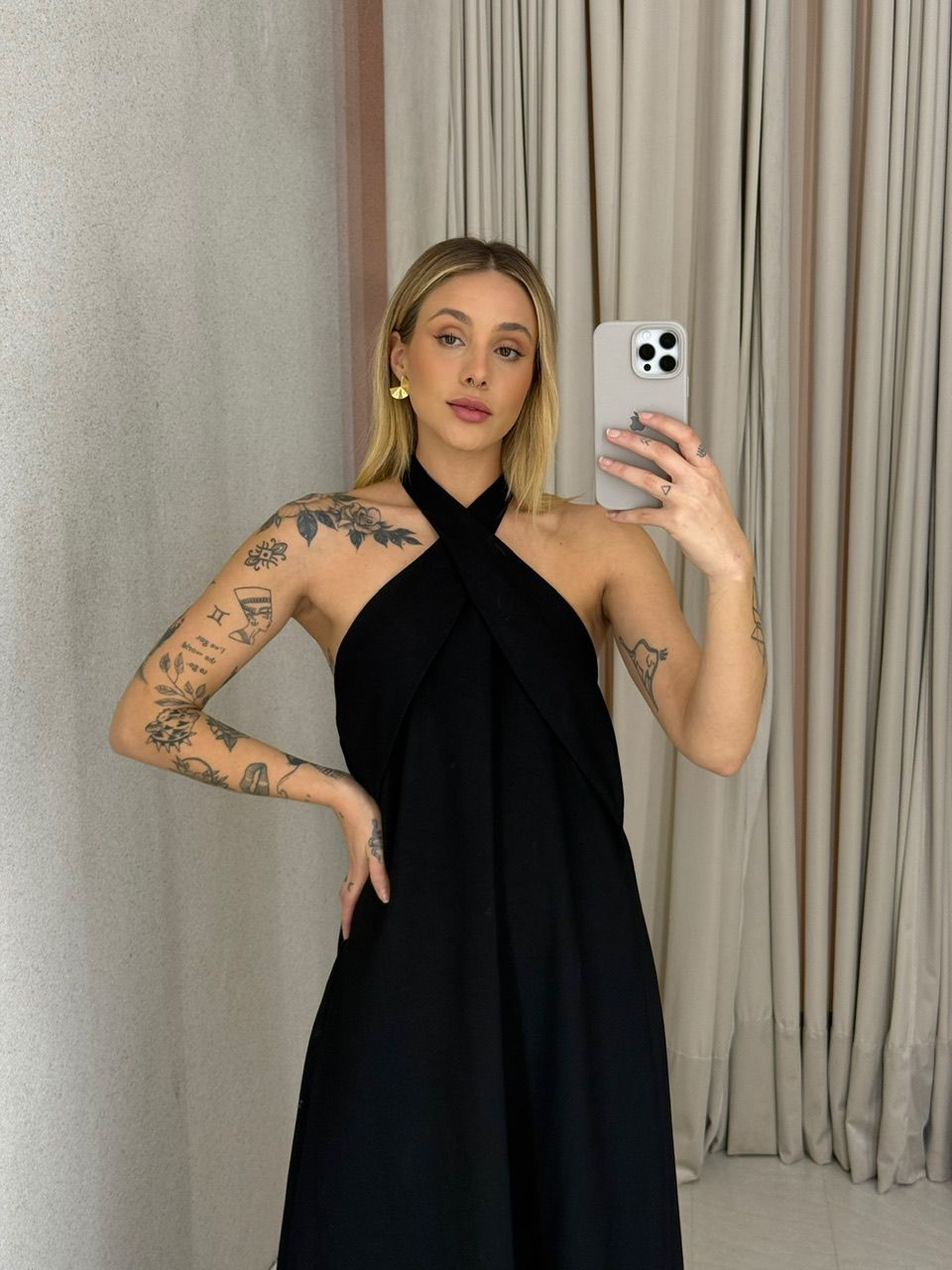 VESTIDO DAMARIS COSTAS ABERTAS PRETO