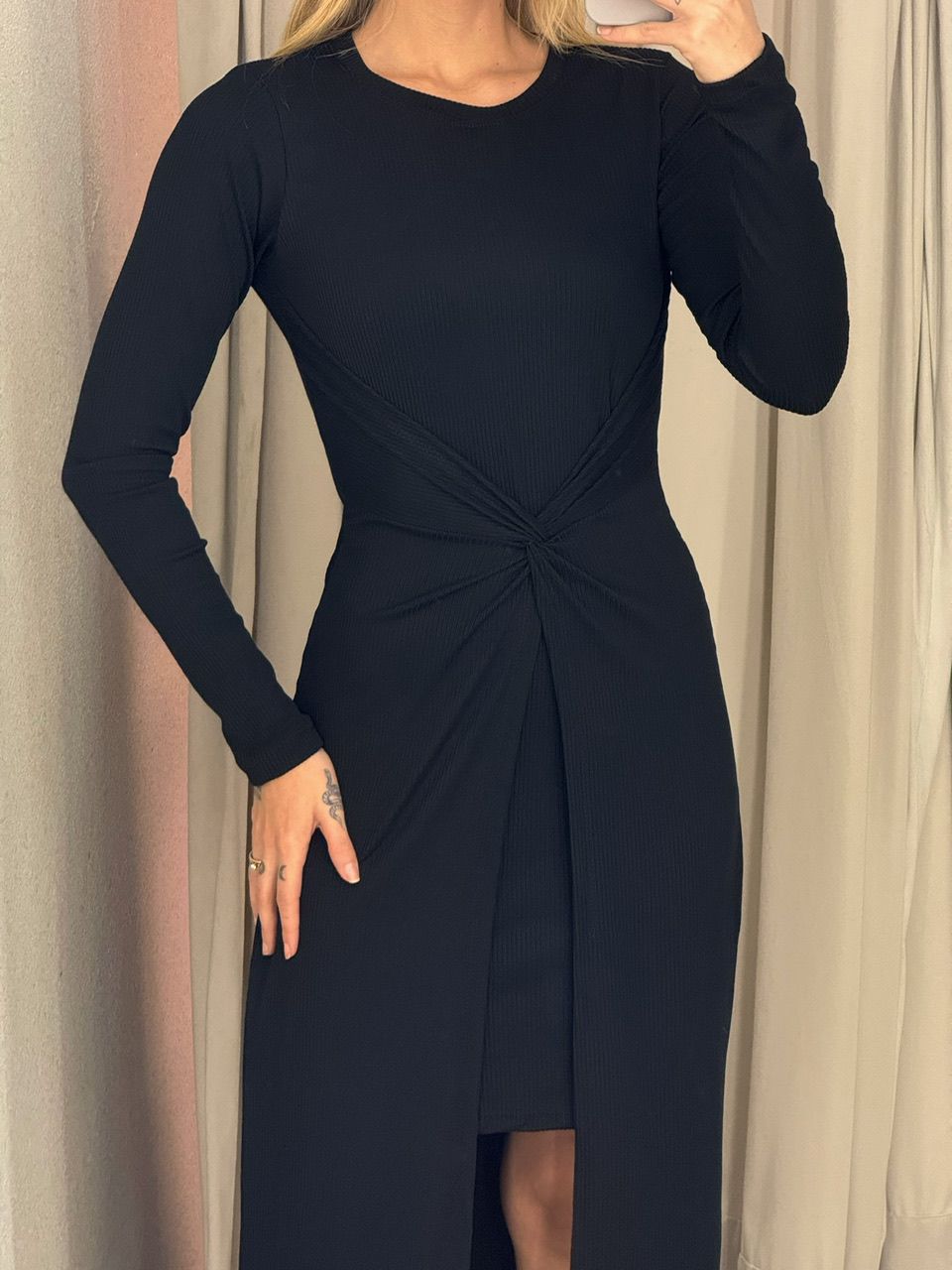 VESTIDO CLAUDIANE NÓ PRETO