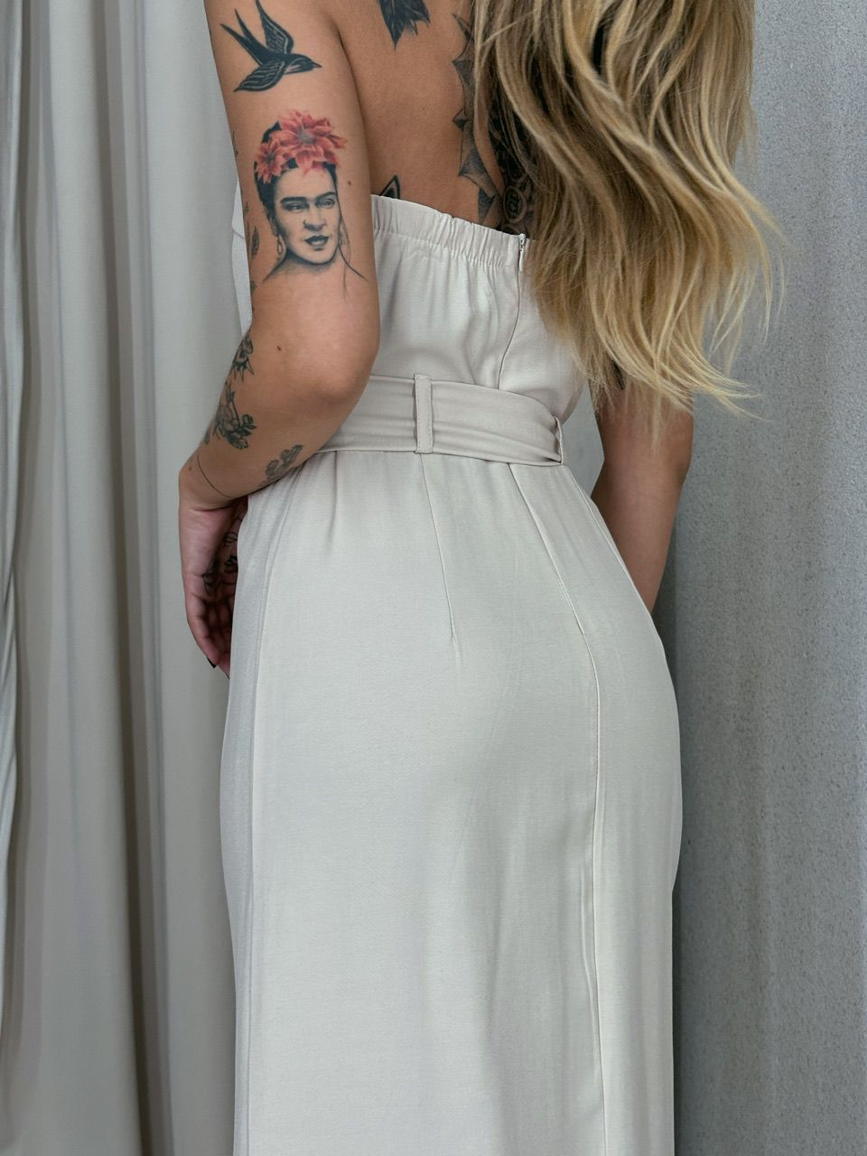 VESTIDO ARIANA TOMARA QUE CAIA MARFIM