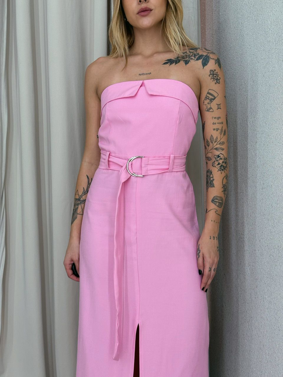 VESTIDO ARIANA TOMARA QUE CAIA BABY PINK