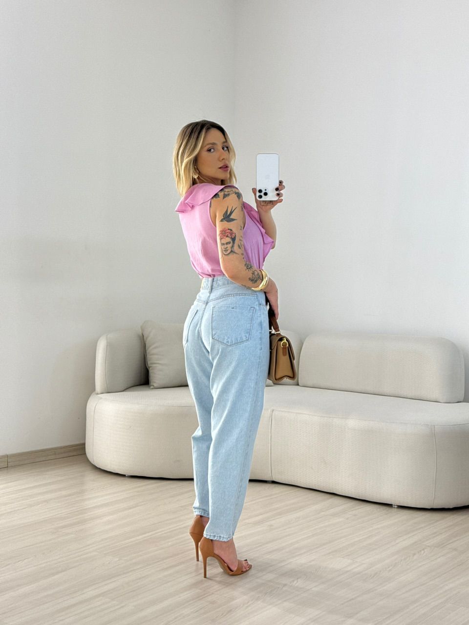 BLUSA LANA BABADO ROSA CHICLETE