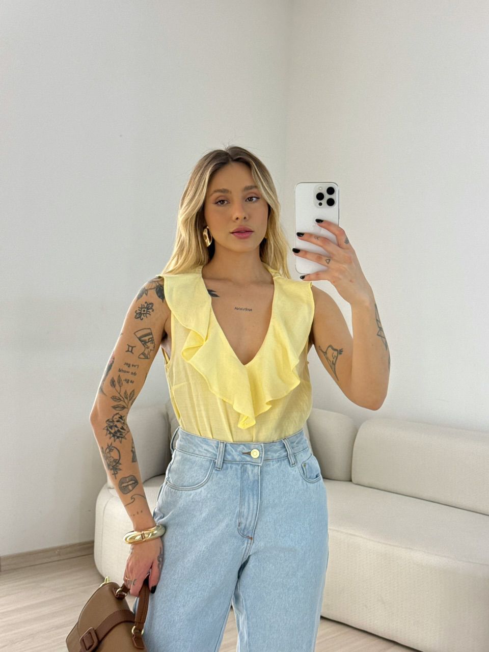 BLUSA LANA BABADO YELLOW BUTTER - 0067970431 - CAROLLA FERRARO
