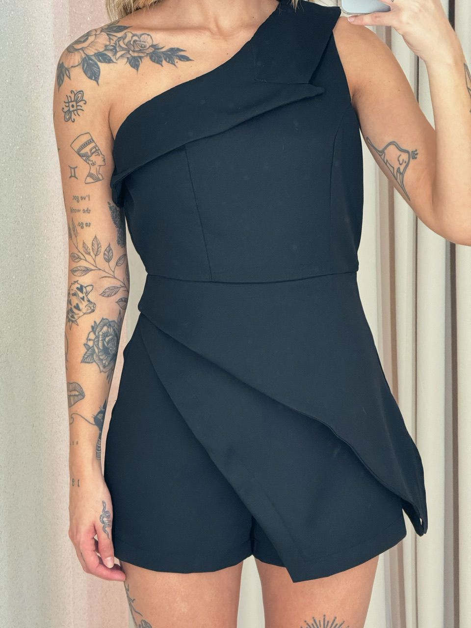 CONJUNTO SABRINA SHORT PRETO