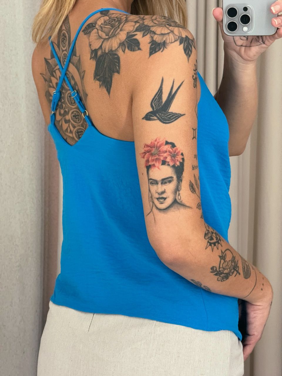 BLUSA PRISCILA ALÇA azul
