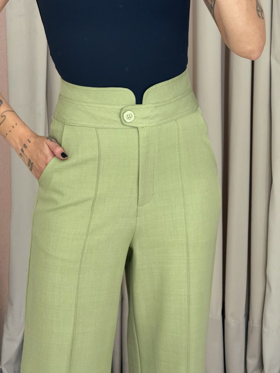 CALÇA KAREN PANTALONA PISTACHE