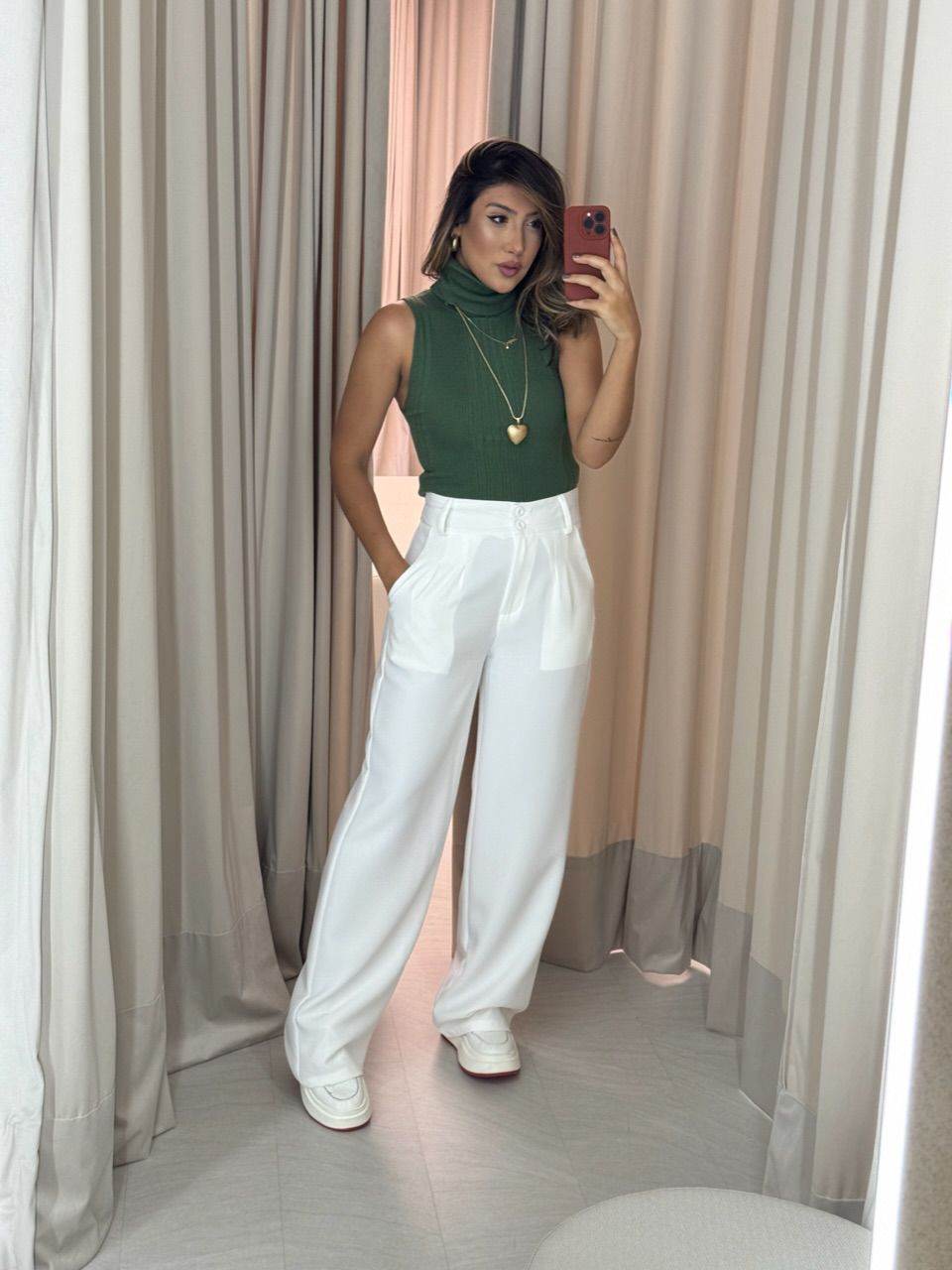 BLUSA PALOMA GOLA ALTA VERDE