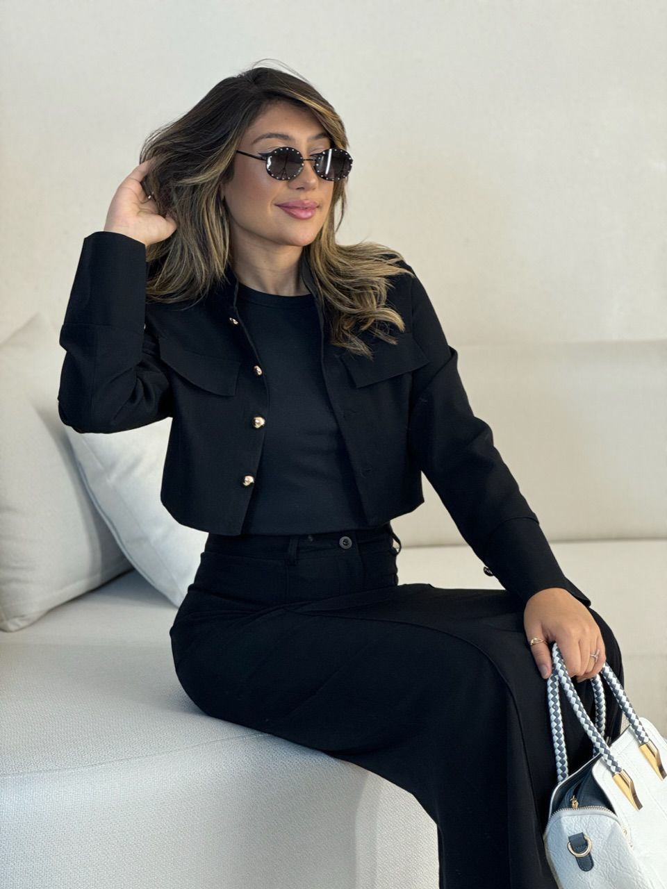 CONJUNTO TALITA JAQUETA SAIA LONGA PRETA