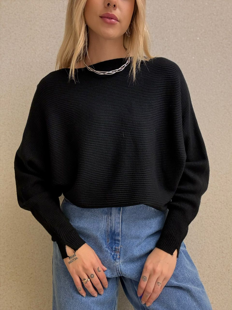 BLUSA ADRIANE TRICOT PRETA