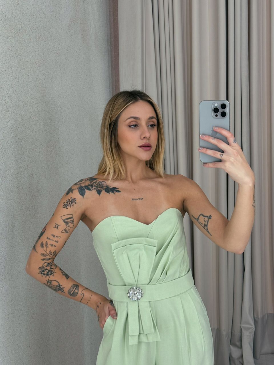 MACACÃO ZOE TOMARA QUE CAIA VERDE
