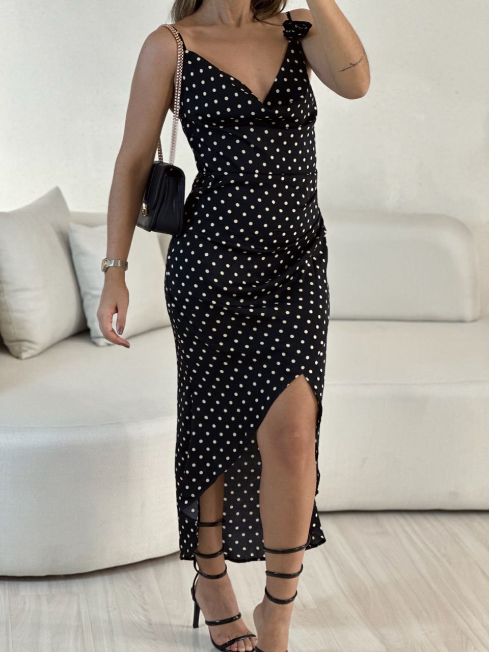 VESTIDO ANA LAURA POÁ PRETO
