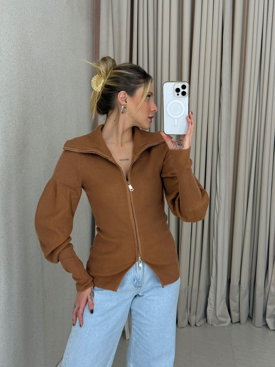 BLUSA FÁTIMA ZÍPER CARAMELO