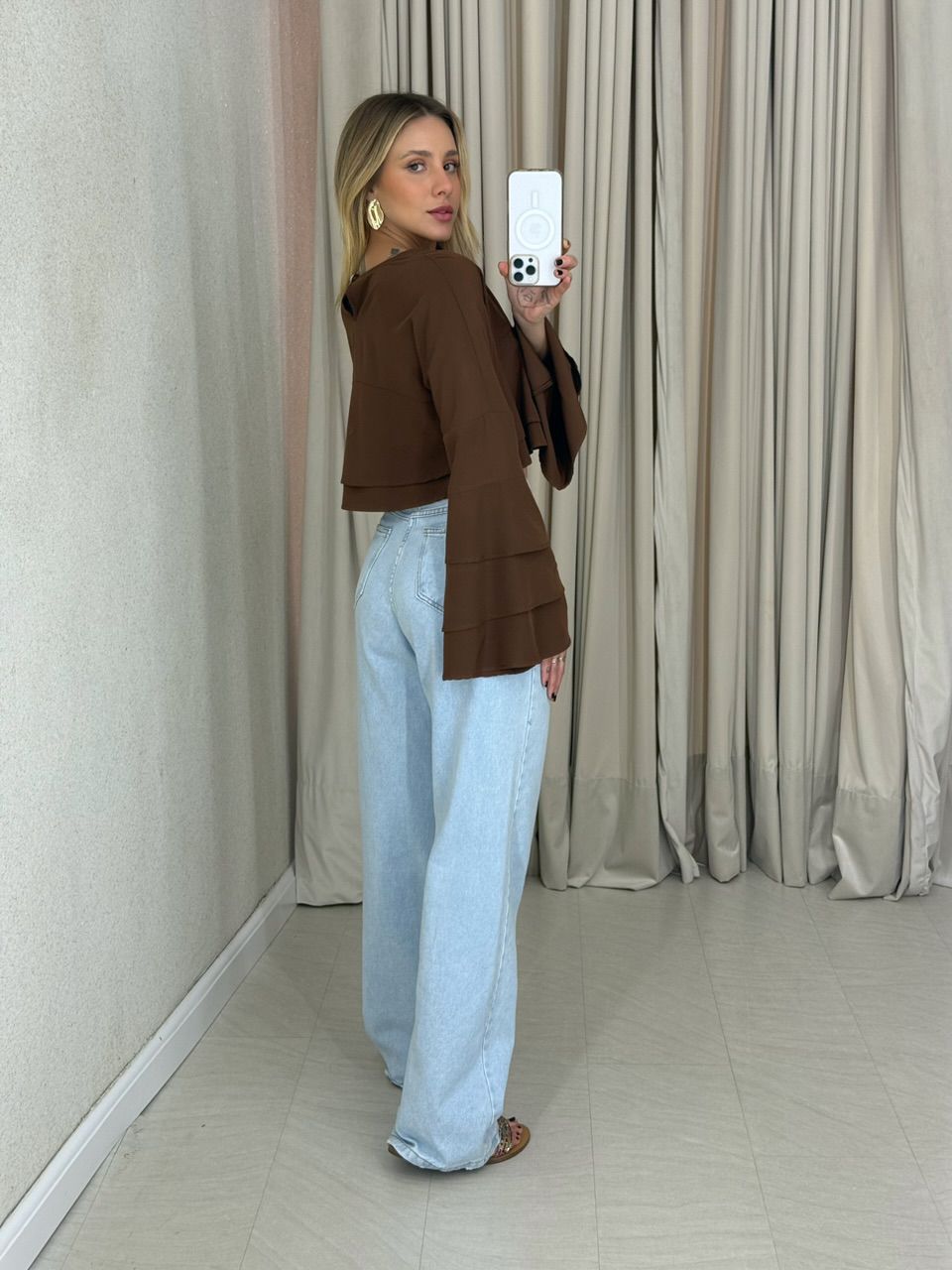 BLUSA JANAINA MANGA BABADO MARROM