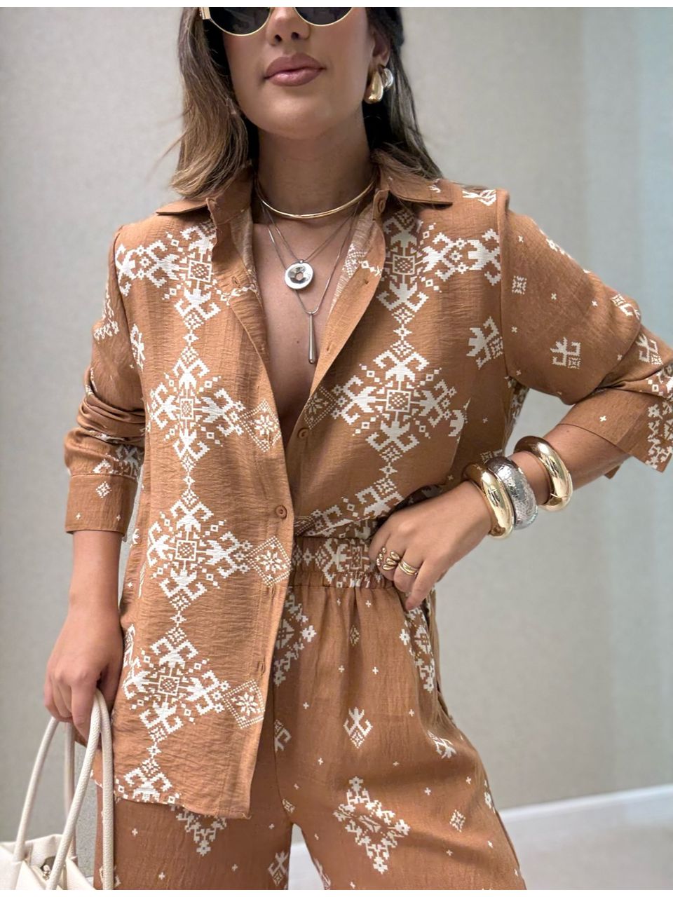 CONJUNTO VERA ESTAMPADO CARAMELO