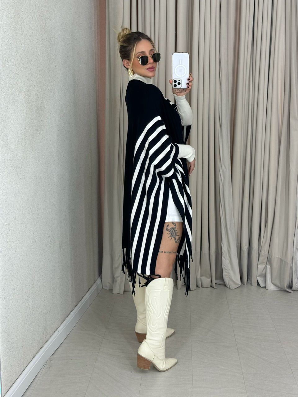 KIMONO ESTER LISTRADO PRETO
