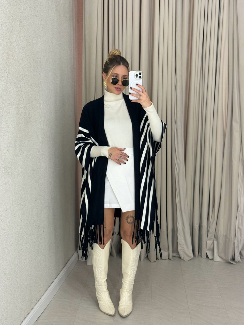 KIMONO ESTER LISTRADO PRETO