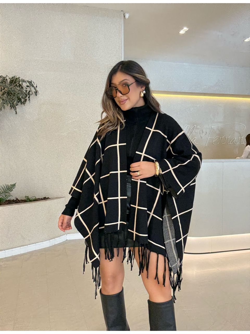 KIMONO MARCELA XADREZ PRETO/AREIA - 0066580430 - CAROLLA FERRARO