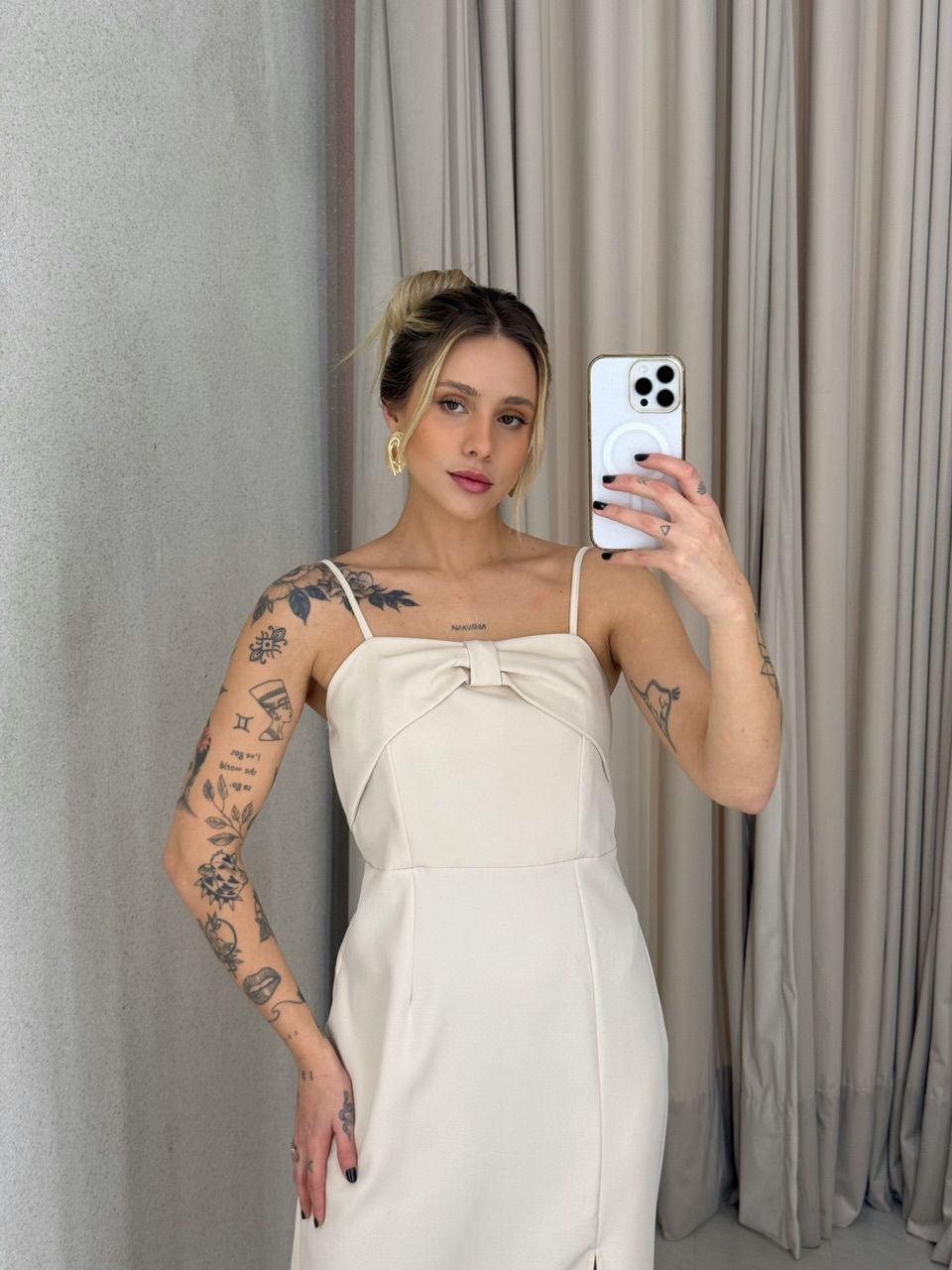 VESTIDO SORAIA ALÇA AREIA