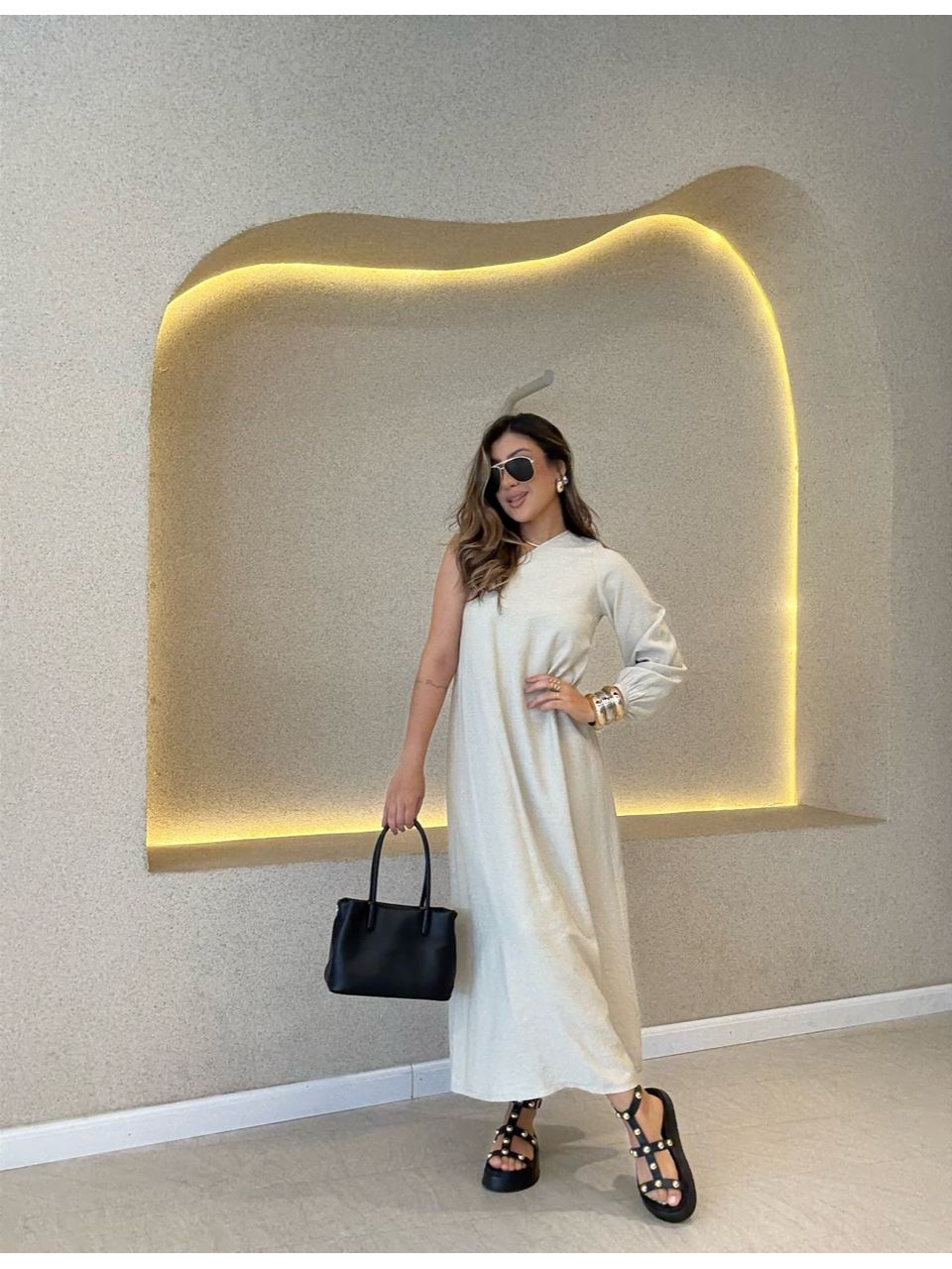 VESTIDO THAYNA NULA MANGA AREIA - 0066530110 - CAROLLA FERRARO