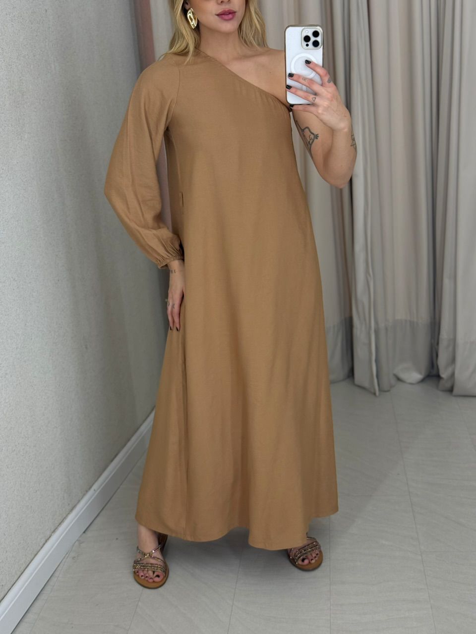 VESTIDO THAYNA NULA MANGA NUDE