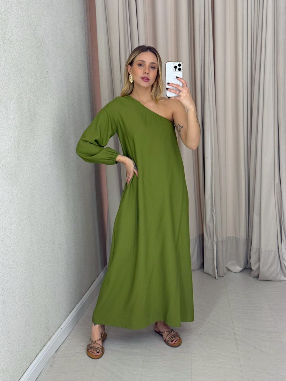 VESTIDO THAYNA NULA MANGA OLIVA