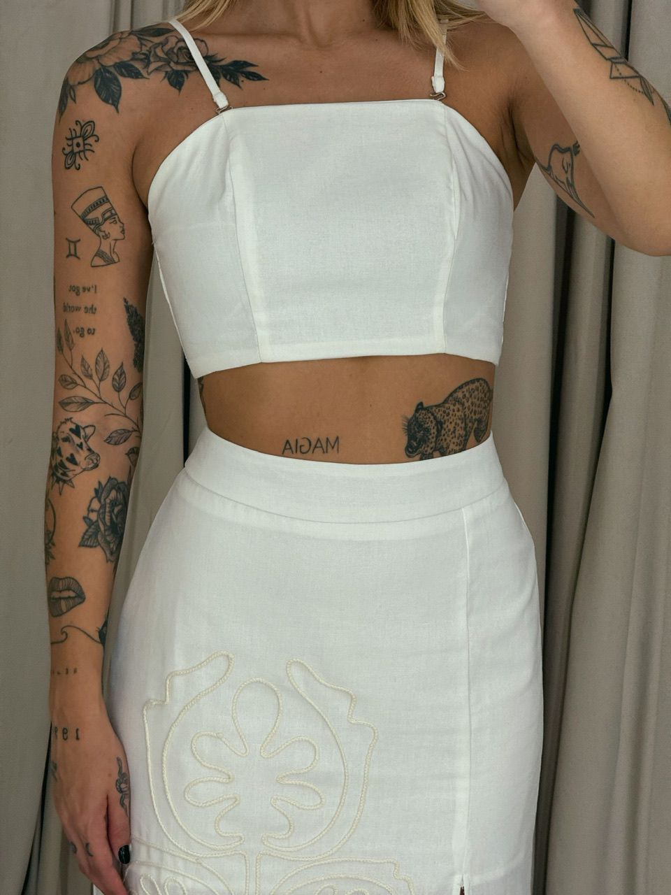 CONJUNTO HANNA TOP SAIA OFF