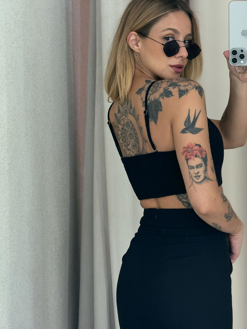 CONJUNTO HANNA TOP SAIA PRETO