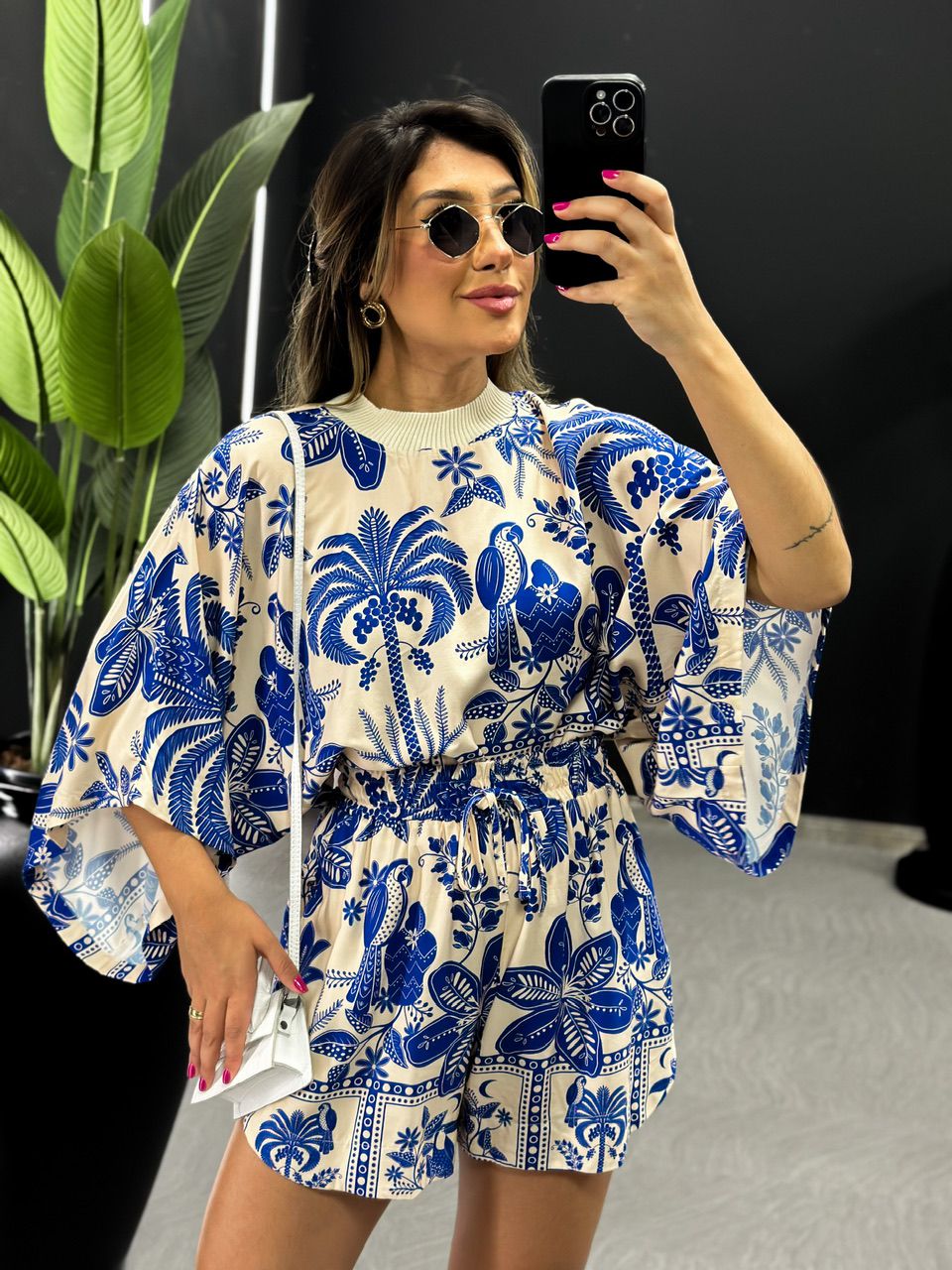 BLUSA GOLA TRICOT ESTAMPADA NUDE/AZUL - 0044620269 - CAROLLA FERRARO