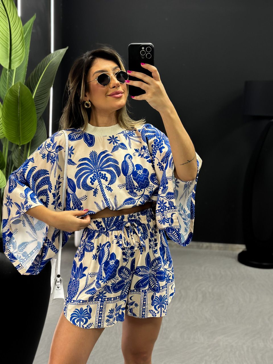 BLUSA GOLA TRICOT ESTAMPADA NUDE/AZUL