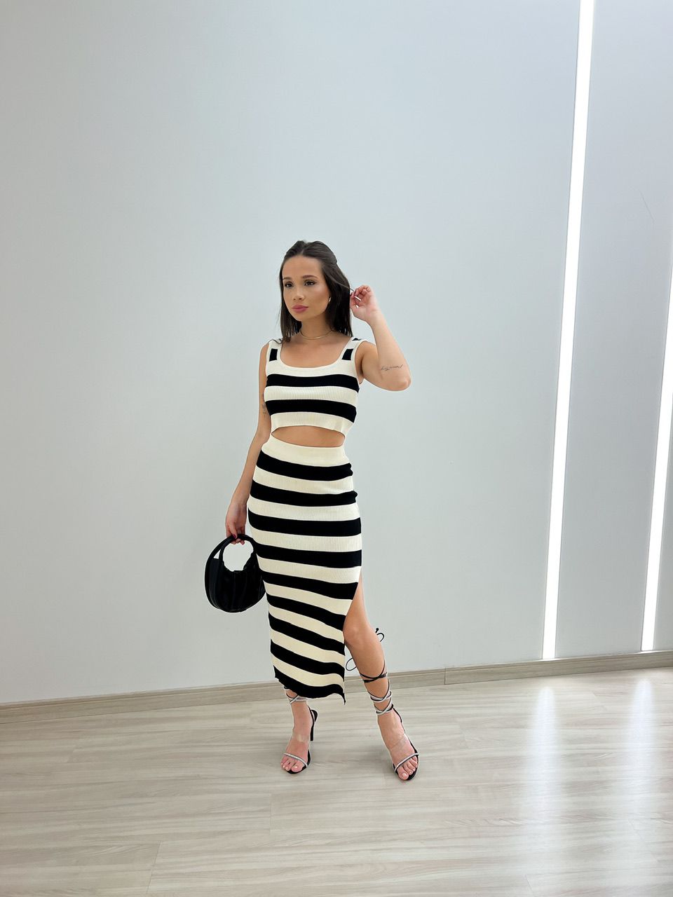 CONJUNTO STRIPES TRICOT OFF/ PRETO