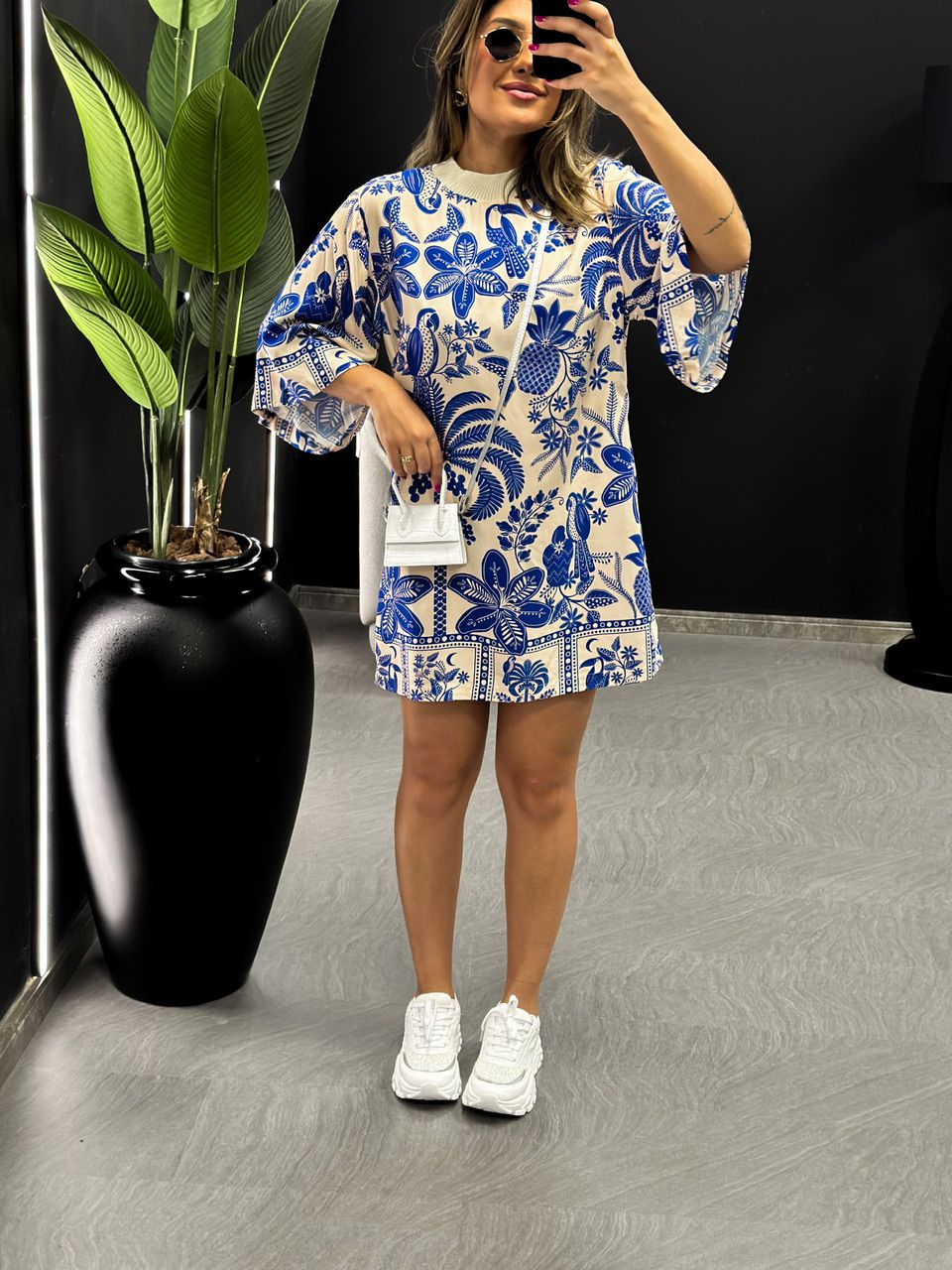 VESTIDO ESTAMPADO GOLA AZUL